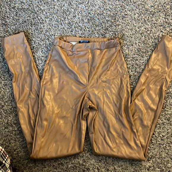 PRETTYLITTLETHING duo plus 1 bundle. - Picture 5 of 13